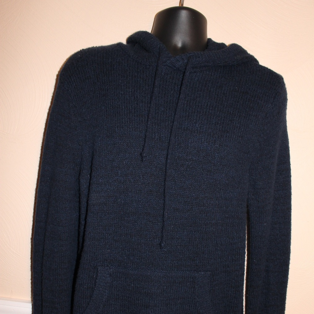 Old Navy Small Sweater/Hoodie